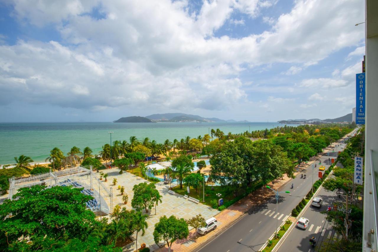 Oliver Hotel Nha Trang Exterior foto